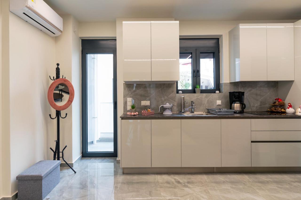 Olina'S Luxury Apartment Tríkala Екстериор снимка