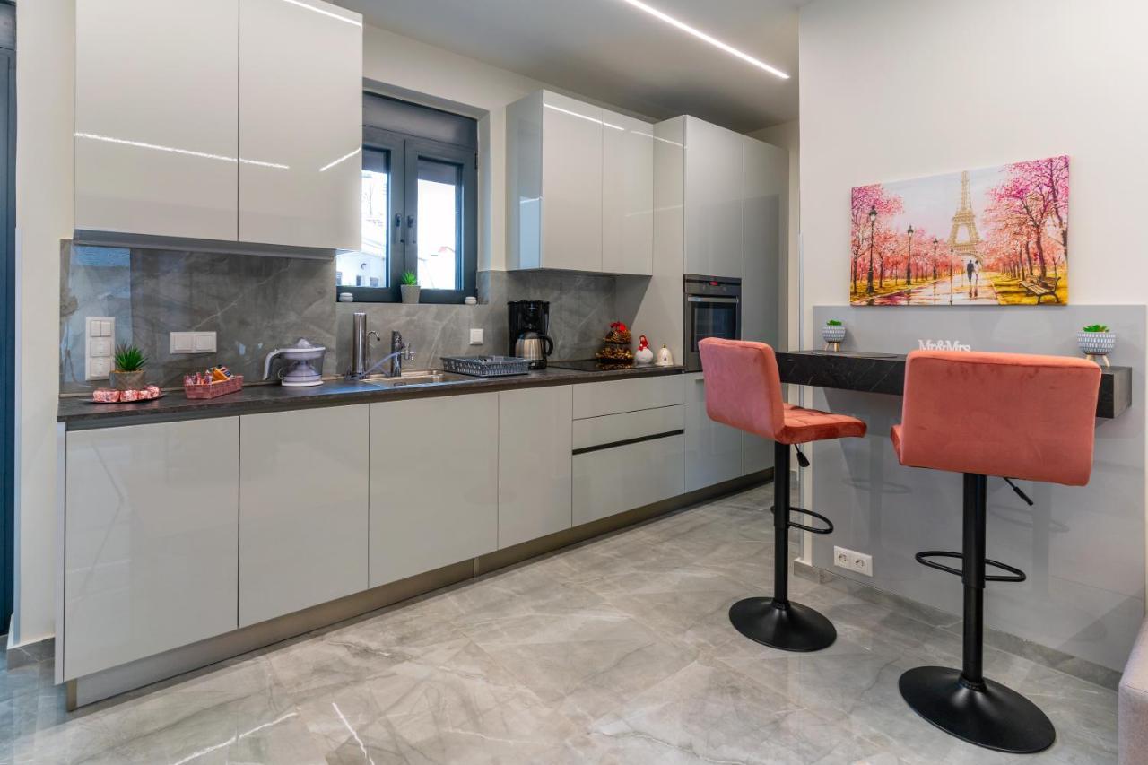 Olina'S Luxury Apartment Tríkala Екстериор снимка